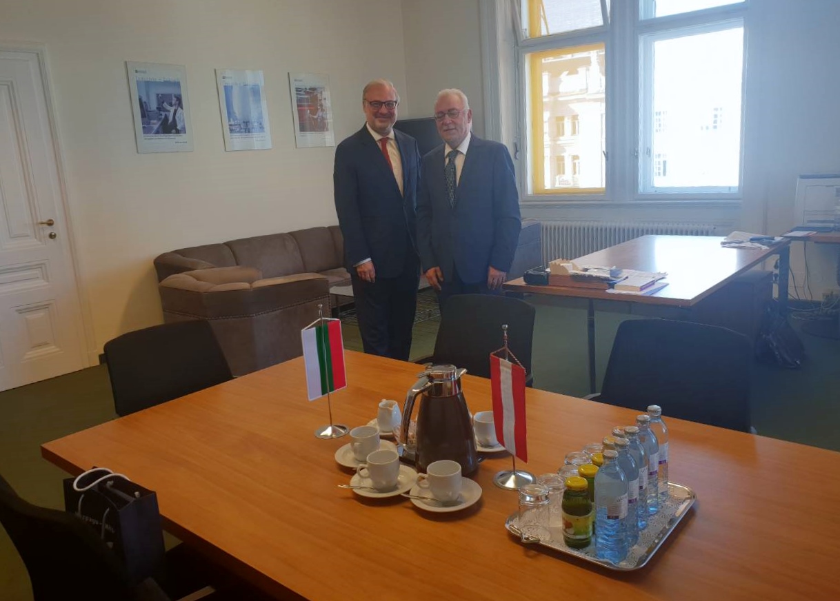 Радосвет Радев посети Федерацията на австрийската индустрия и Виенския икономически форум