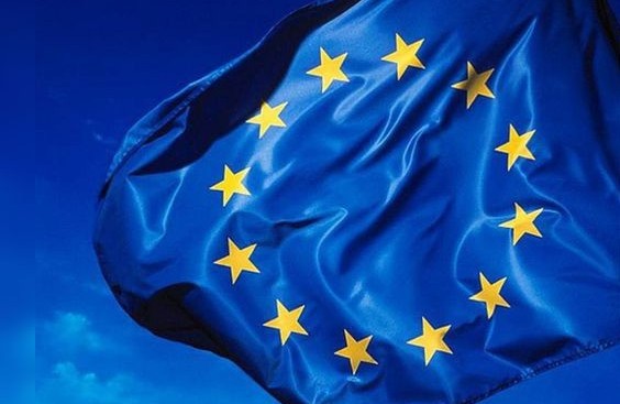 ЕП настоява за „безпрецедентно внимание и контрол“ при изразходването на европейските фондове за възстановяване