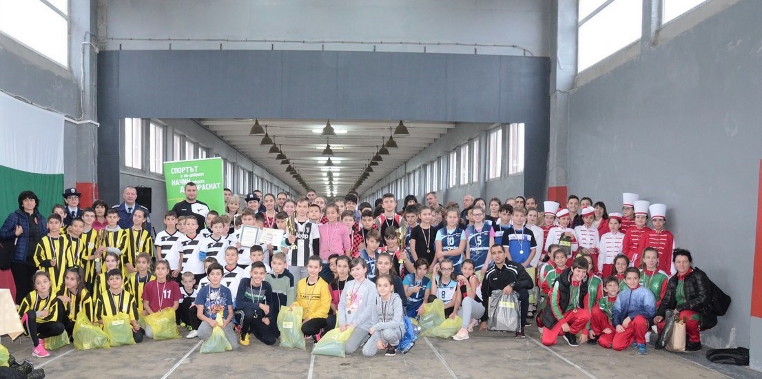 Спортен празник за децата на Видин организираха МВР и Съюзът на пивоварите