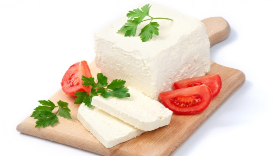 ЕК одобри „Българско бяло саламурено сирене“ като защитено наименование за произход