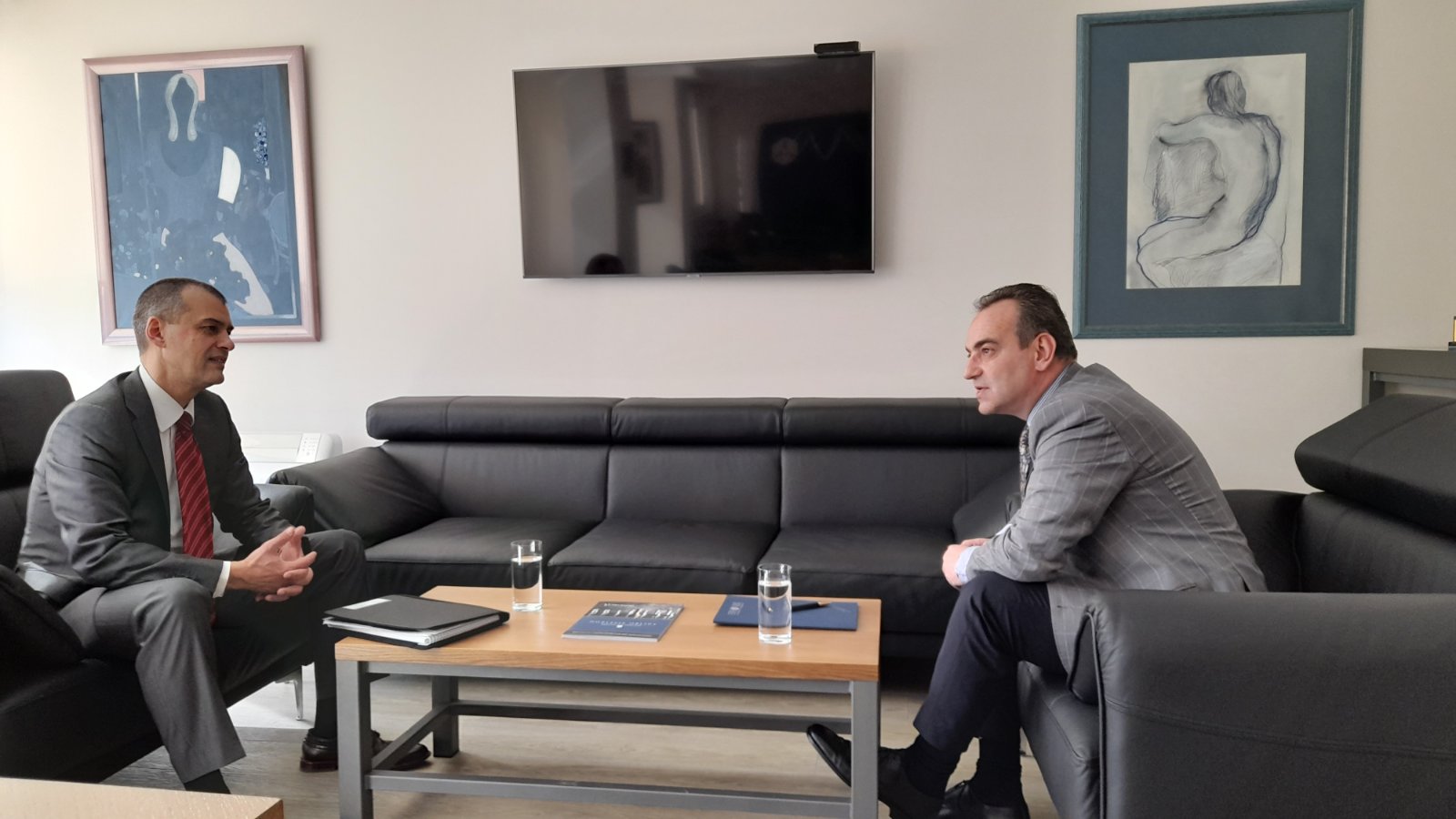 Новият български посланик в Канада Пламен Георгиев гостува на БСК