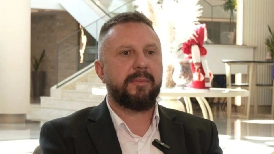 Димитър Михайлов: Загуби между 1,5 и 5 млрд. лв. в свиневъдството, ако ЕК махне клетките за отглеждане