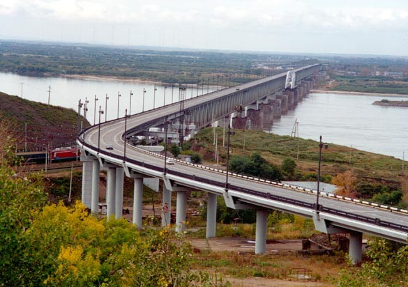 Конструкцията на Дунав мост-2 не е застрашена