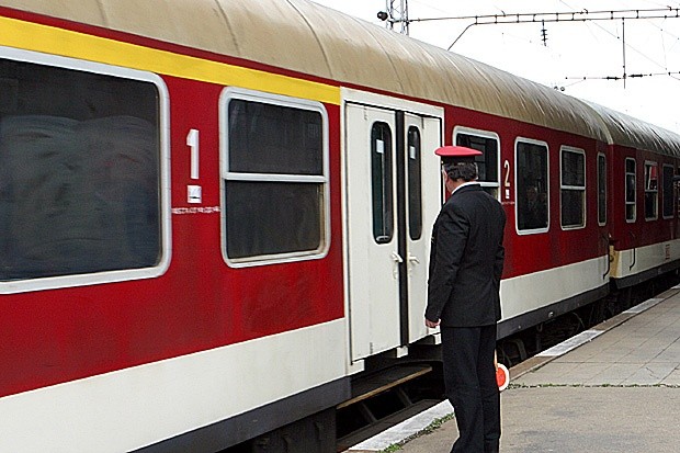 „БДЖ - Пътнически превози” ЕООД възлага обществена поръчка с предмет доставка на моноблокови колела за дизелови мотрисни влакове