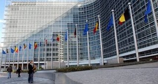 ЕК отпусна близо 380 млн. евро на 5 страни, засегнати от 
