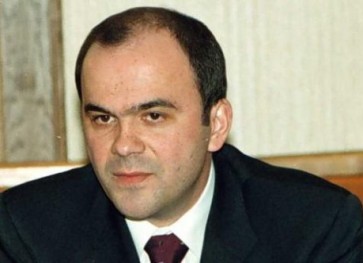 Парламентът избра Бисер Петков за шеф на НОИ
