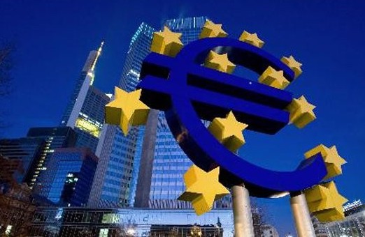 ЕЦБ очаквано запази без промяна рекордно ниските основни лихви в еврозоната