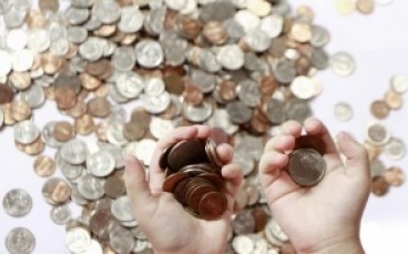 Българите теглят пари от депозити за неотложни нужди