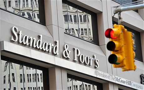 Мрачна прогноза на Standard & Poor's за българските банки