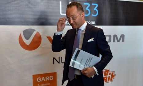 LIC33: Продажбата на