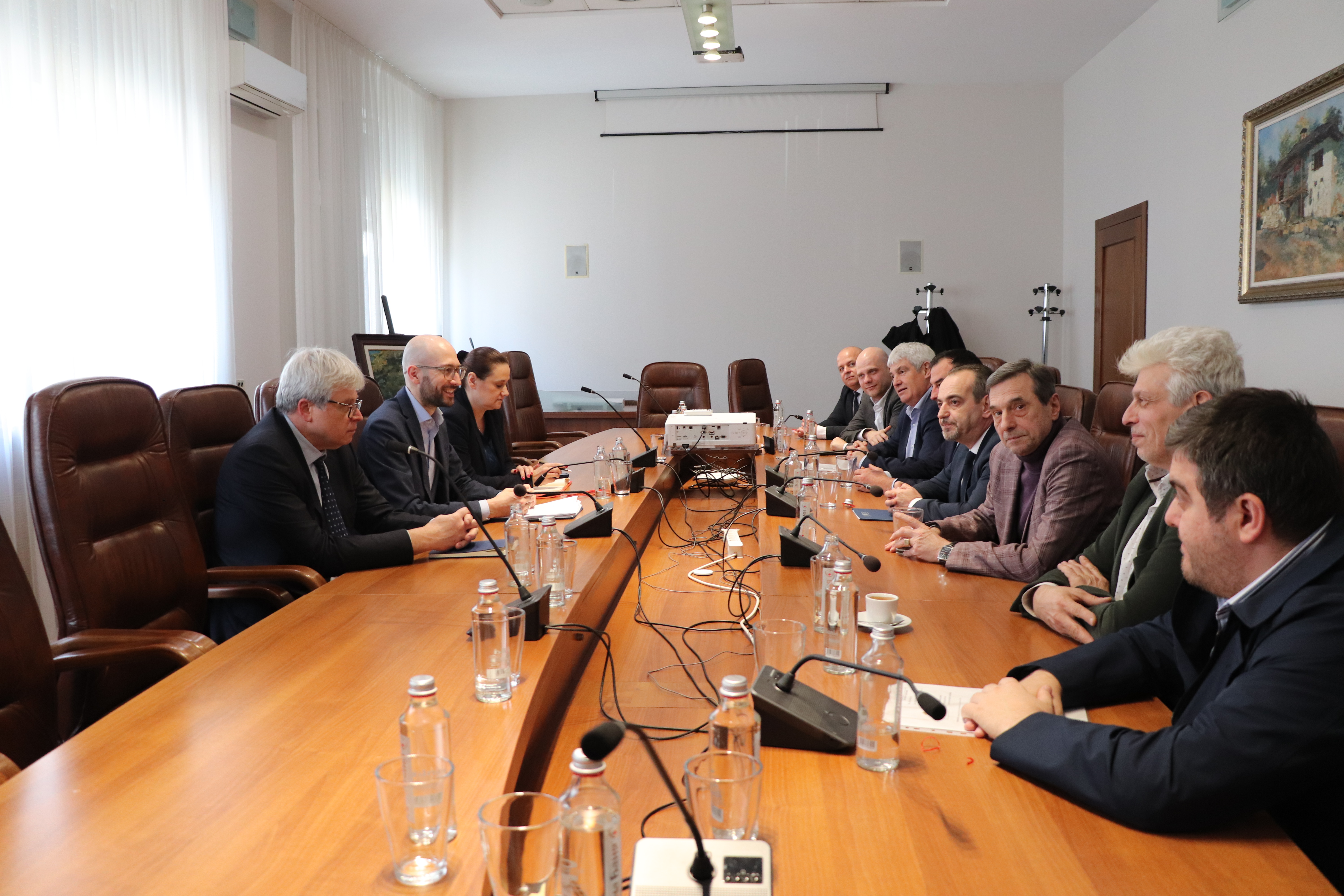 АОБР проведе среща с министъра на финансите