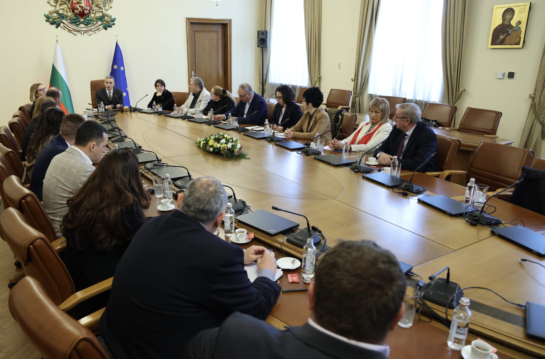 Министър-председателят се срещна с браншови организации в земеделието и хранително-вкусовата промишленост